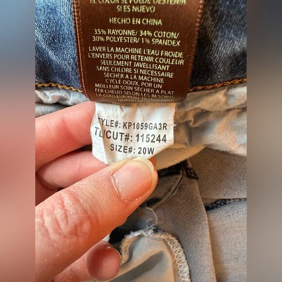 KUT FROM THE KLOTH ANKLE SKINNY JEANS - Picture 6 of 8